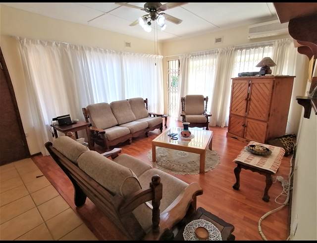 3 BEDROOM TOWNHOUSE FOR SALE IN MARGATE
